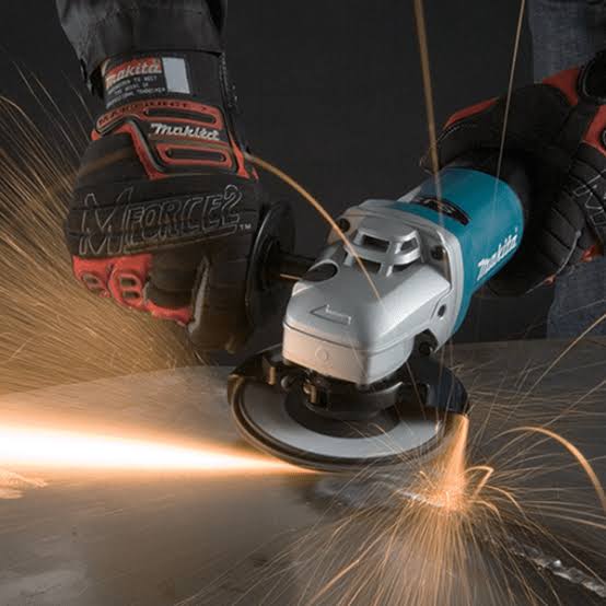 Meuleuse d’Angle Makita 9557HNG – 840W, Disque 115 mm – Image 2