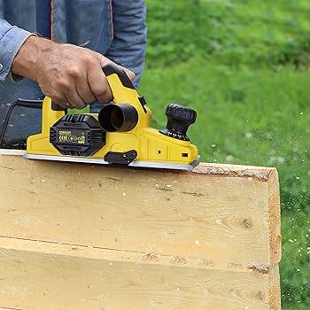 Rabot Électrique Stanley STPP7502 – 750W, Coupe 82 mm – Image 2